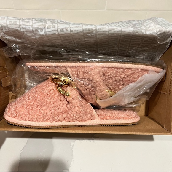 Steve Madden Ability Pink Faux Fur Gold Buckle Slip On Slide Slipper NWB - Picture 11 of 11